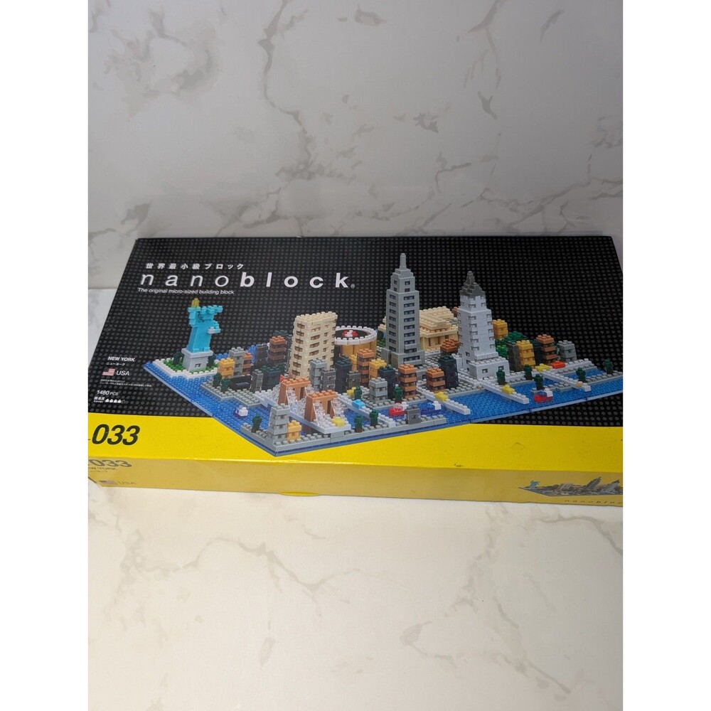 Nanoblock New York USA Skyline NB-033 Micro Building Block Set Sealed